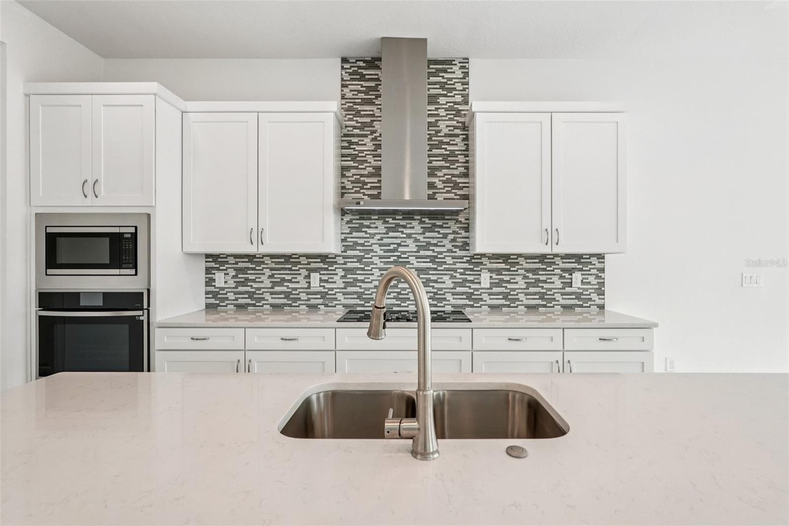 Photos of similar floorplans, not pictures of actual home. - 8234 GOLDEN BEACH CT, PARRISH