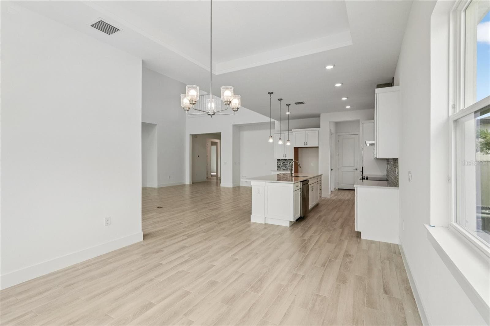 Photos of similar floorplans, not pictures of actual home. - 8234 GOLDEN BEACH CT, PARRISH