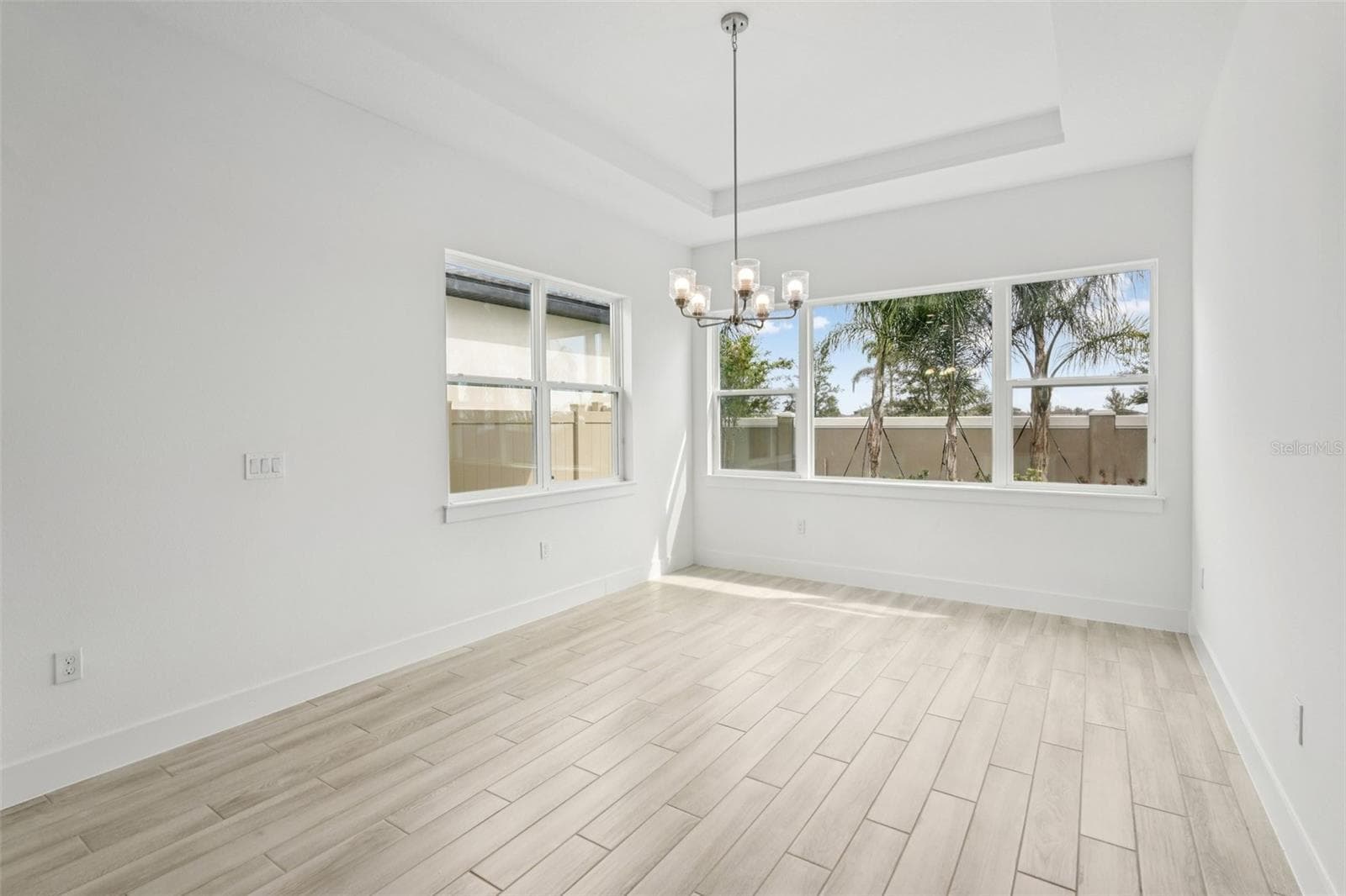 Photos of similar floorplans, not pictures of actual home. - 8234 GOLDEN BEACH CT, PARRISH