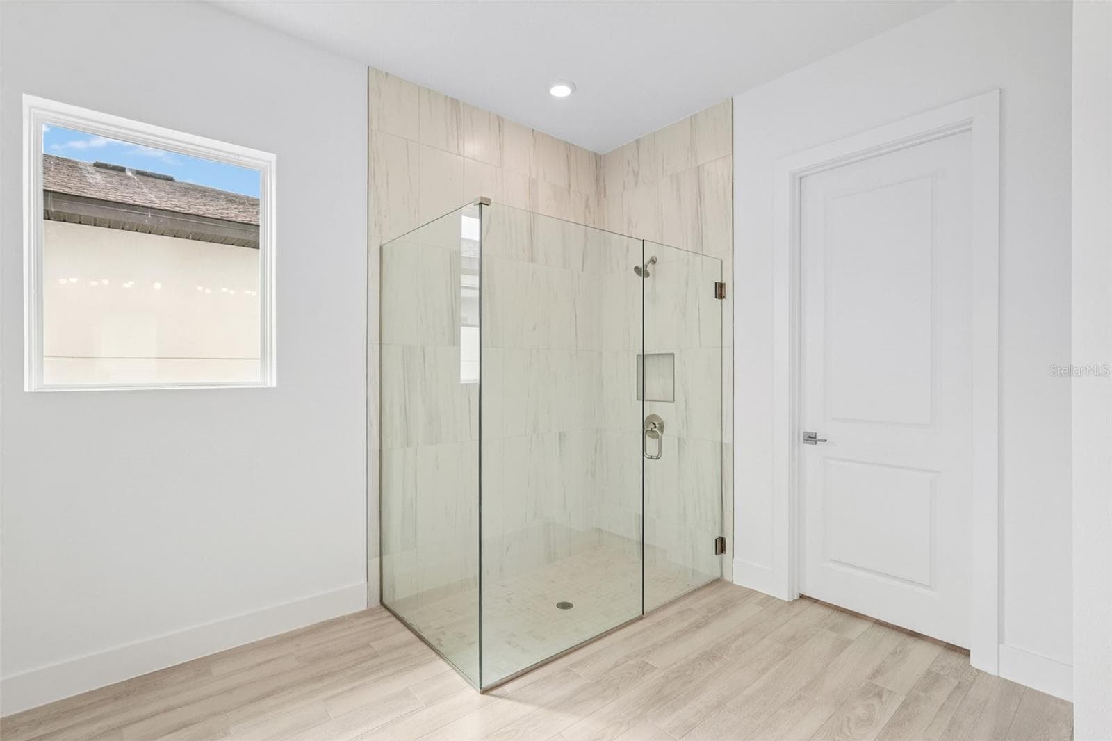 Photos of similar floorplans, not pictures of actual home. - 8234 GOLDEN BEACH CT, PARRISH