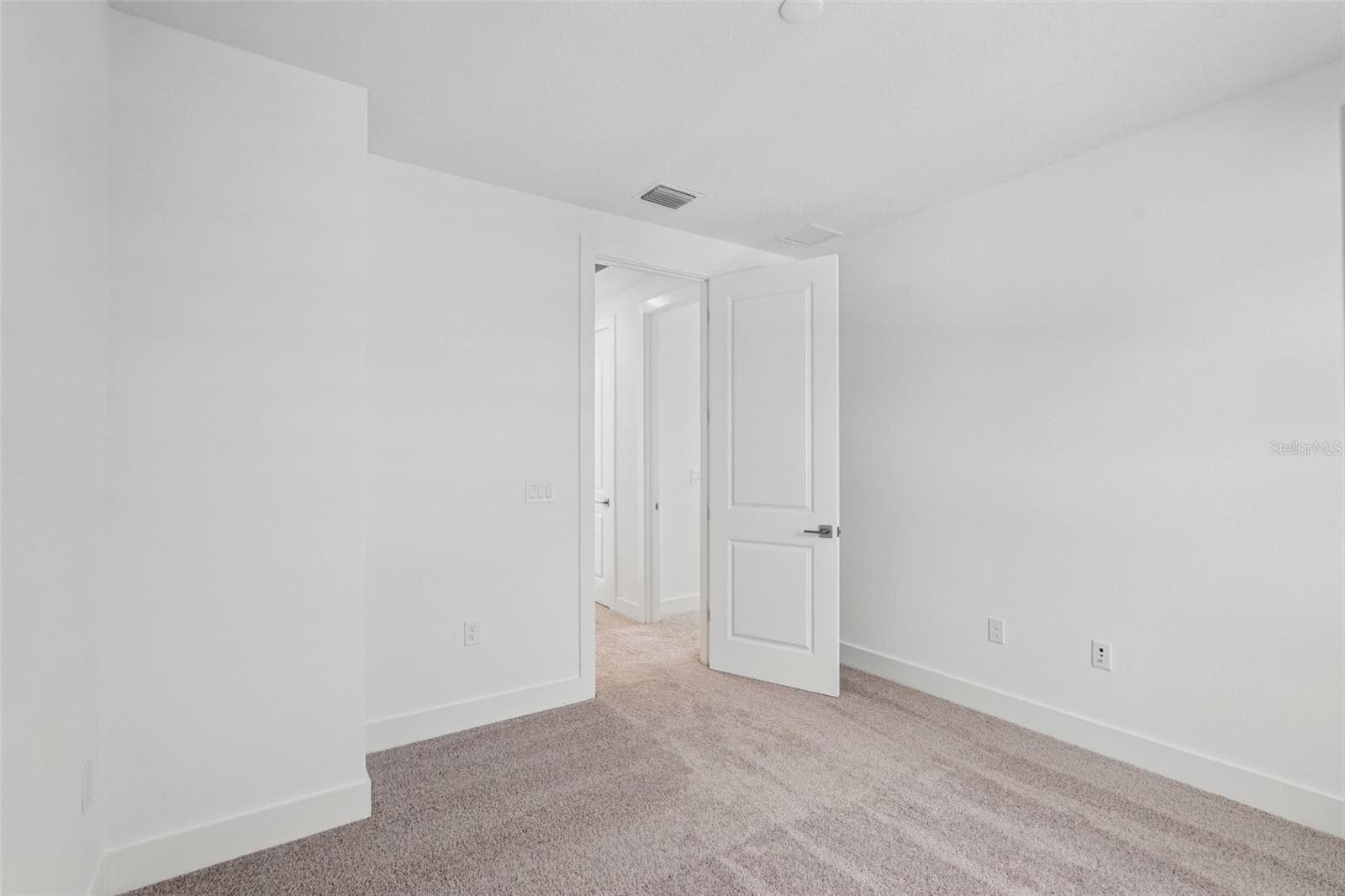 Photos of similar floorplans, not pictures of actual home. - 8234 GOLDEN BEACH CT, PARRISH