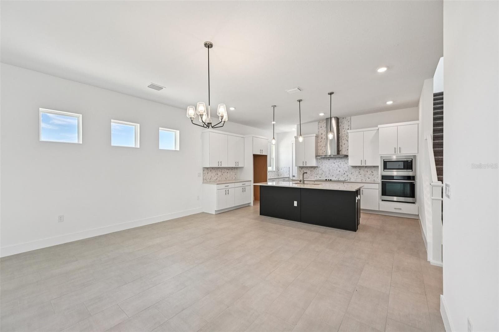 Photos of similar floorplans, not pictures of actual home. - 8230 GOLDEN BEACH CT, PARRISH