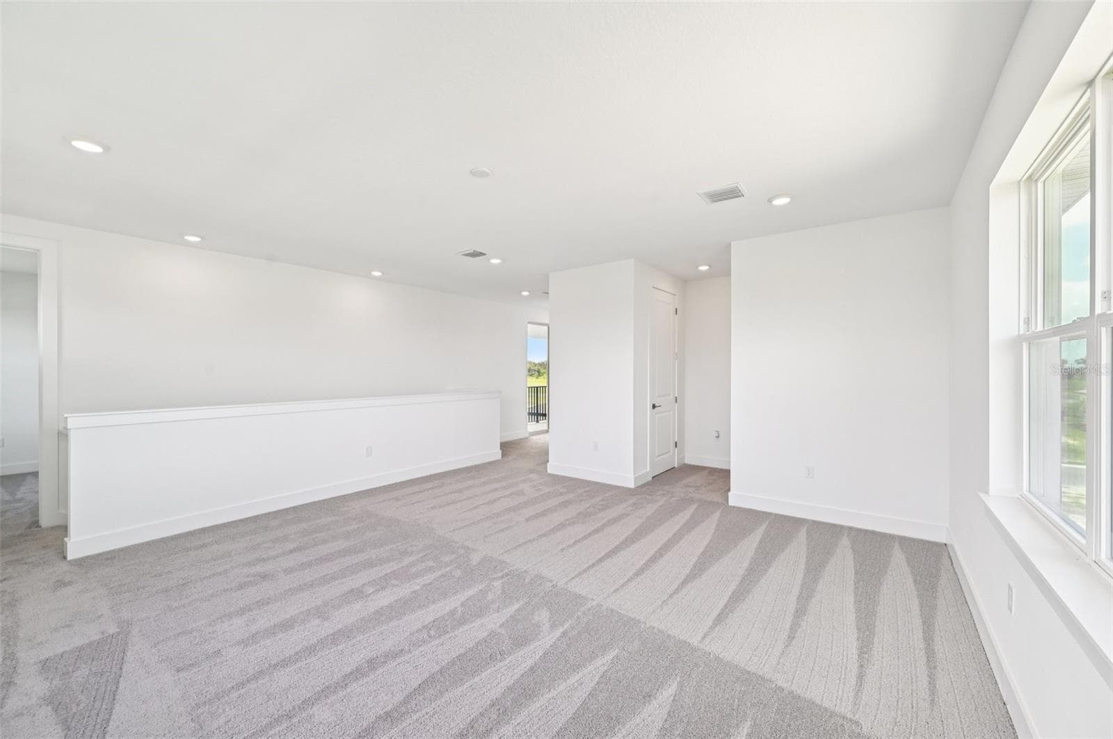 Photos of similar floorplans, not pictures of actual home. - 8230 GOLDEN BEACH CT, PARRISH