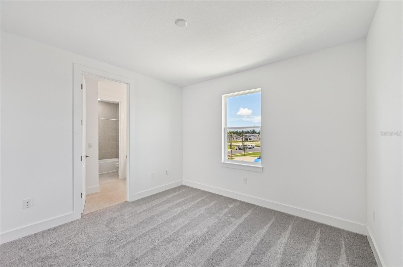 Photos of similar floorplans, not pictures of actual home. - 8230 GOLDEN BEACH CT, PARRISH
