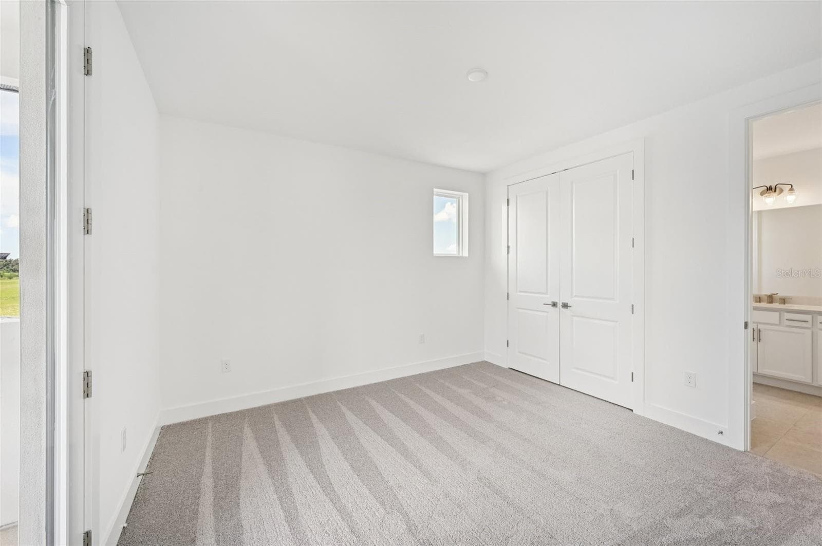 Photos of similar floorplans, not pictures of actual home. - 8230 GOLDEN BEACH CT, PARRISH