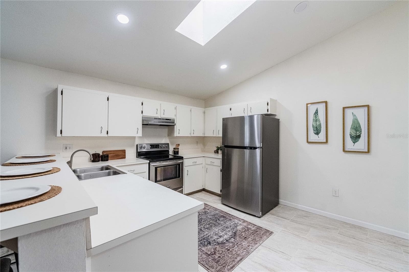 Single Family Residence at 1695 LAKESIDE DR, BARTOW, photo 13 of 36