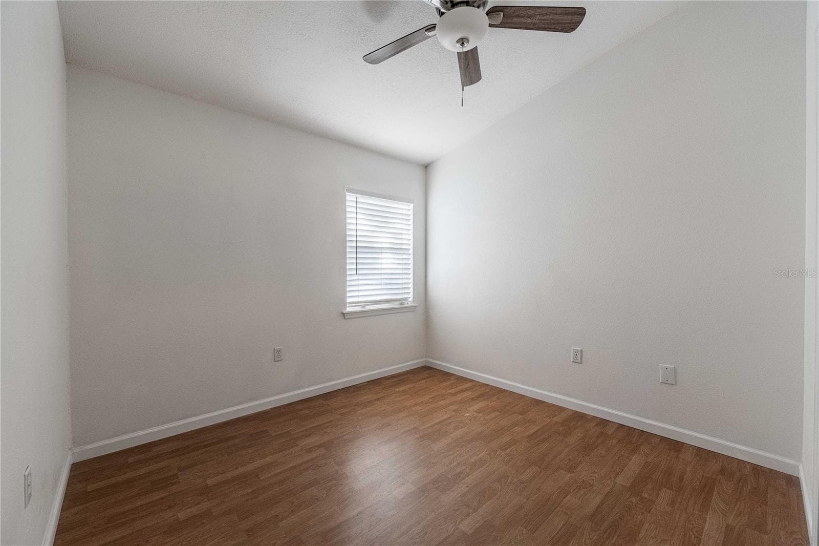 Single Family Residence at 1695 LAKESIDE DR, BARTOW, photo 26 of 36