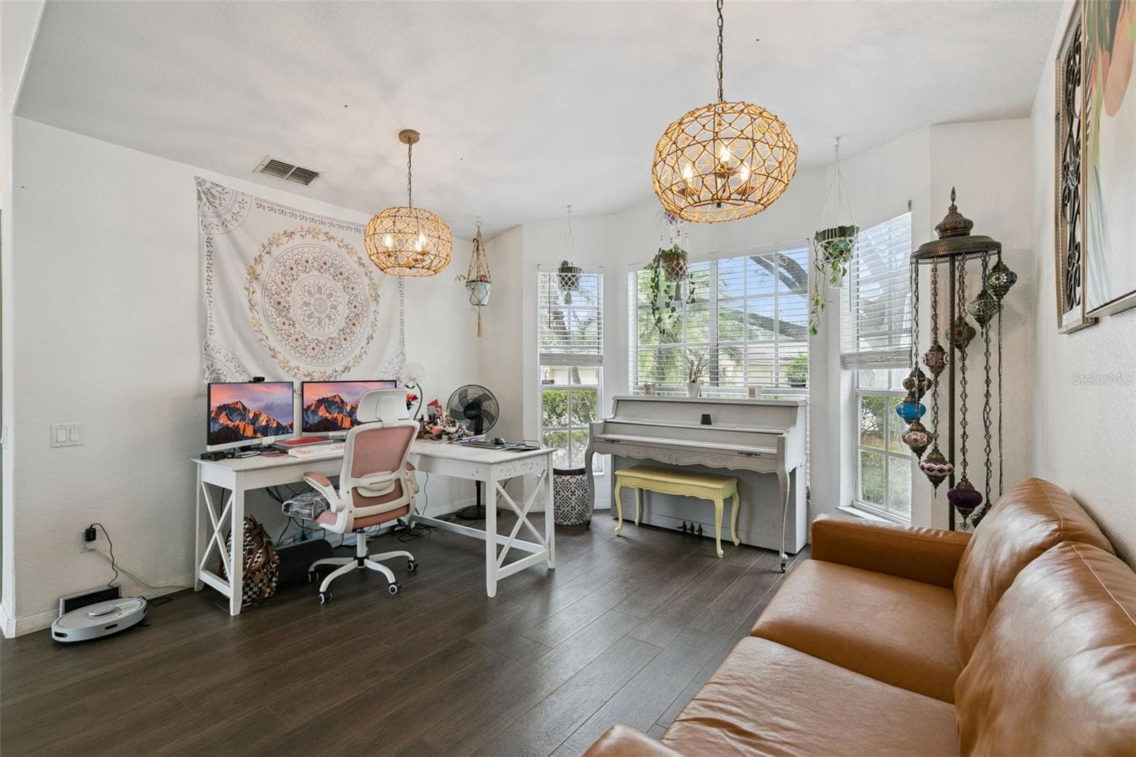 Single Family Residence at 7800 SAINT GILES PL, ORLANDO, photo 11 of 57