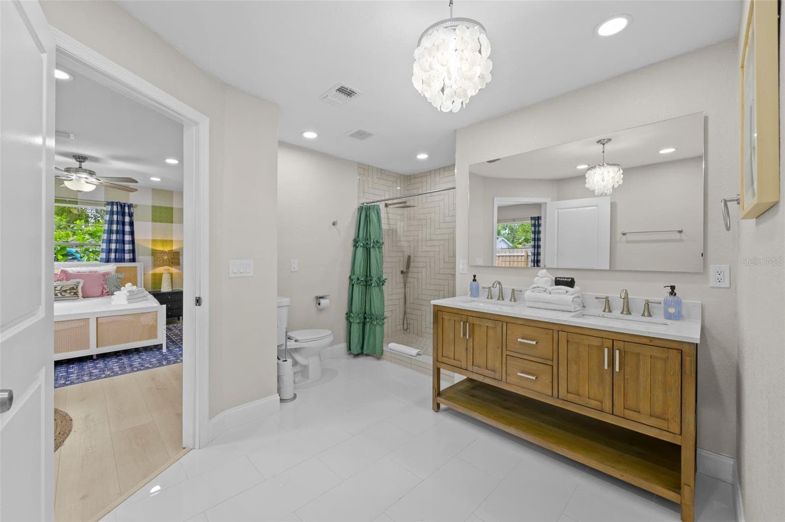 Single Family Residence at 7957 COTTONWOODE DR, LARGO, photo 13 of 38