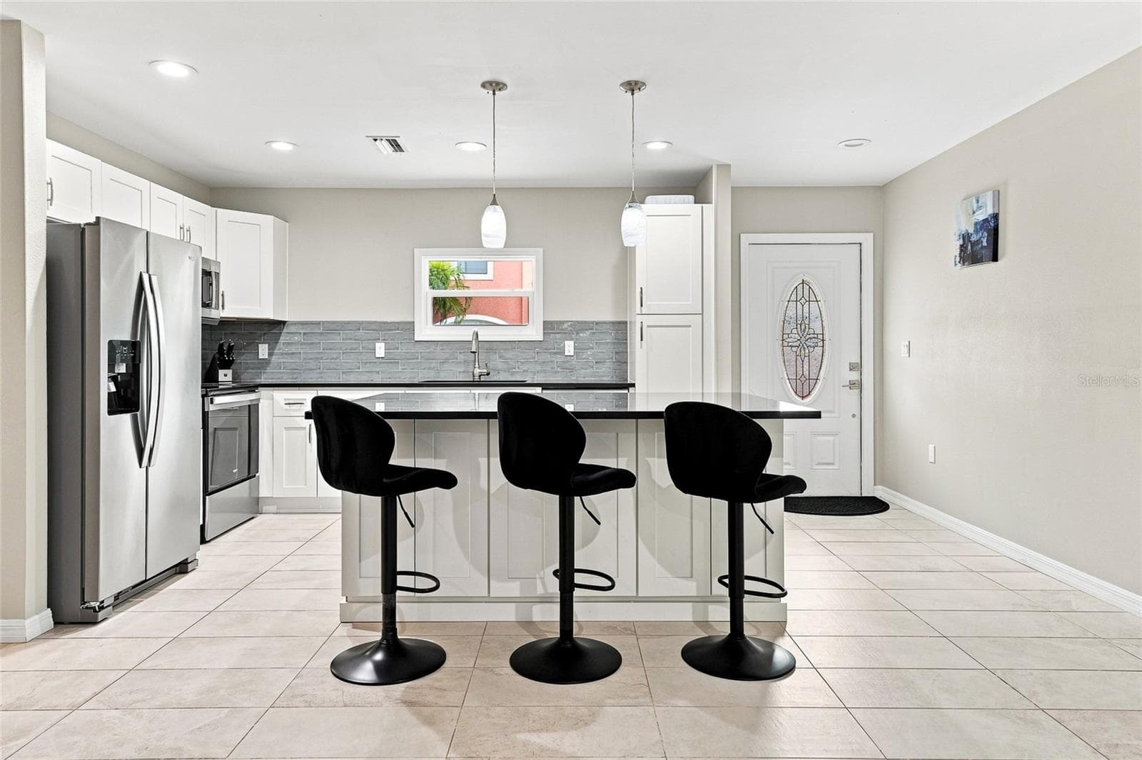 Single Family Residence at 608 SAINT JUDES DR, LONGBOAT KEY, photo 2 of 64