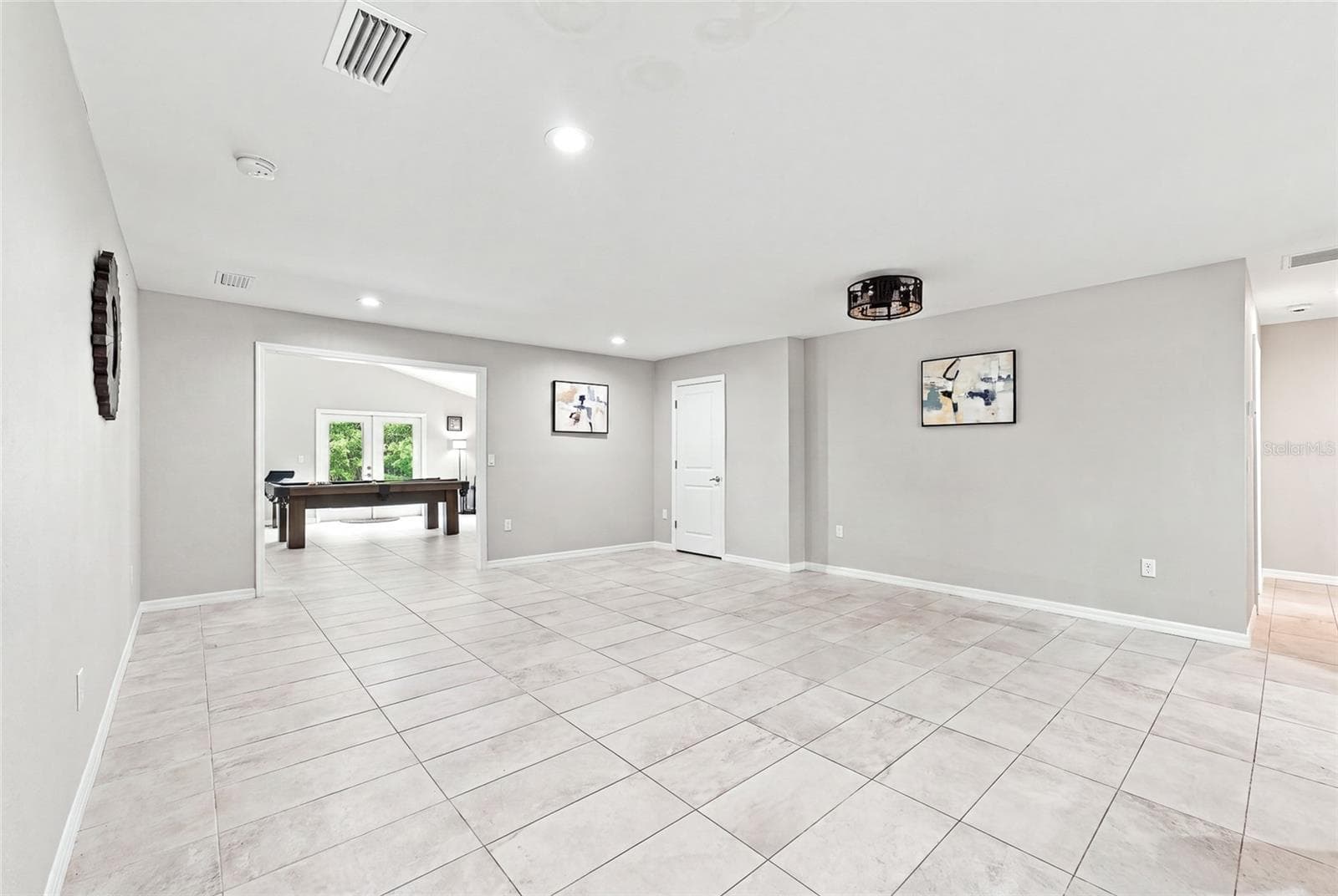 Single Family Residence at 608 SAINT JUDES DR, LONGBOAT KEY, photo 19 of 64