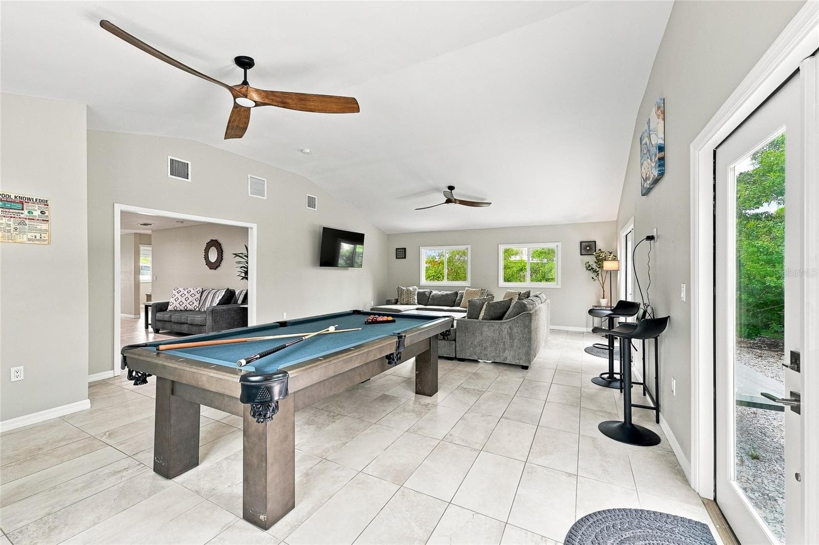 Single Family Residence at 608 SAINT JUDES DR, LONGBOAT KEY, photo 20 of 64