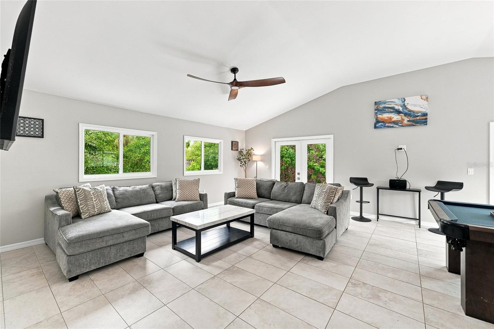 Single Family Residence at 608 SAINT JUDES DR, LONGBOAT KEY, photo 22 of 64