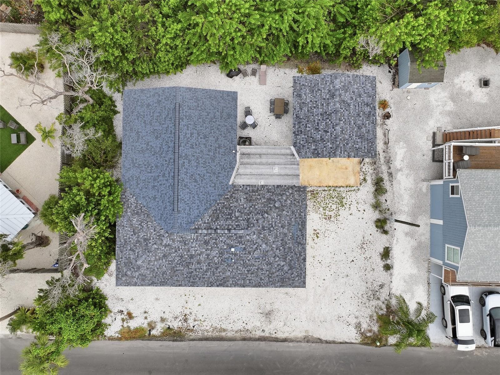Single Family Residence at 608 SAINT JUDES DR, LONGBOAT KEY, photo 44 of 64