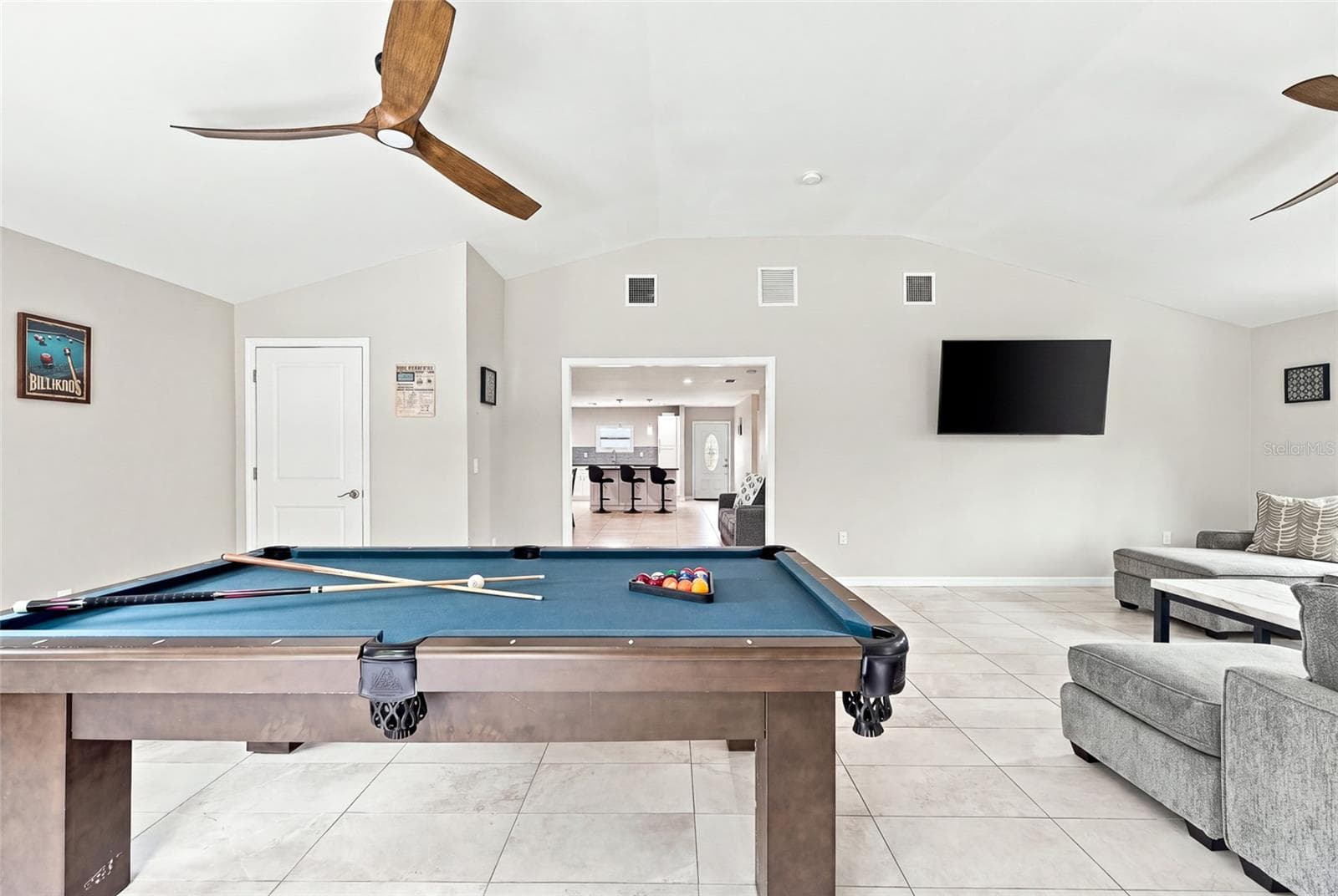 Single Family Residence at 608 SAINT JUDES DR, LONGBOAT KEY, photo 55 of 64