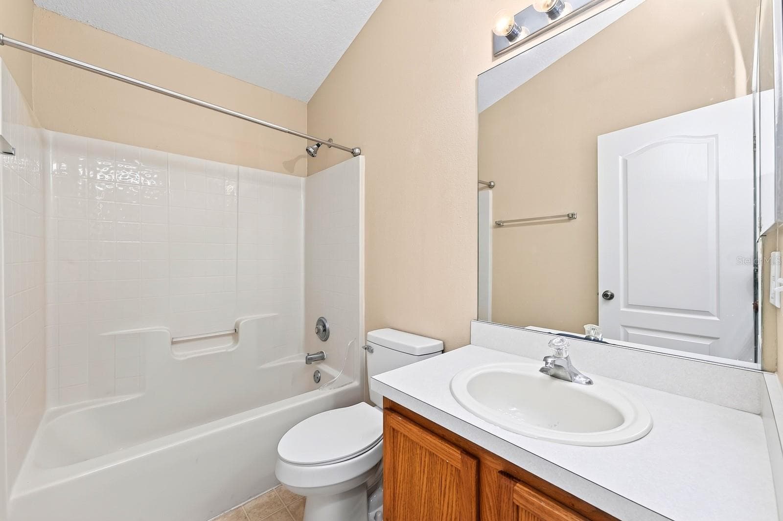 Second full bath. - 102 WILTON CIR, SANFORD