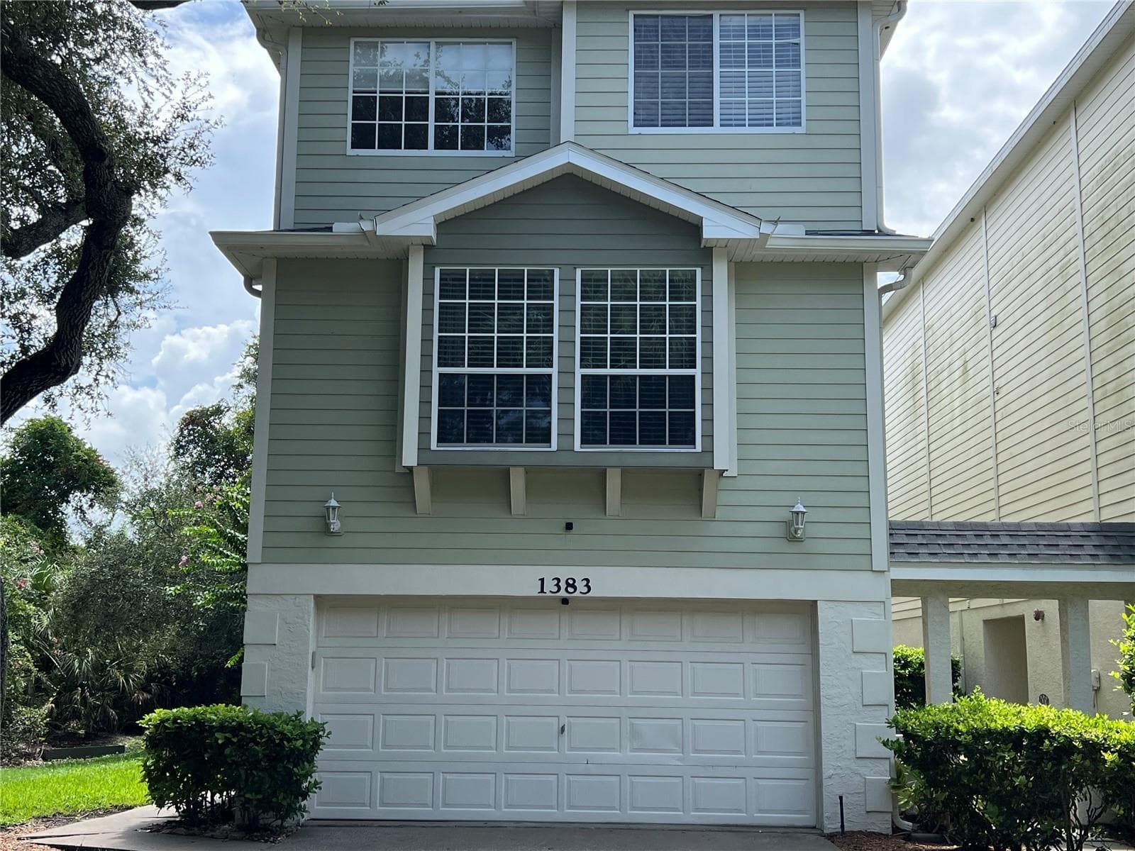 1383 CURLEW RD