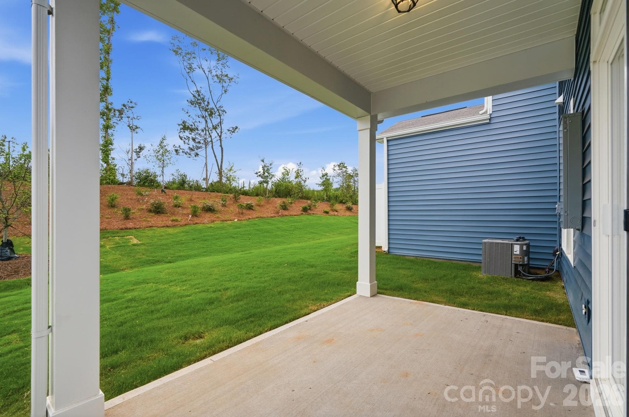 Covered Porch - 114 Pointer Trail, Troutman