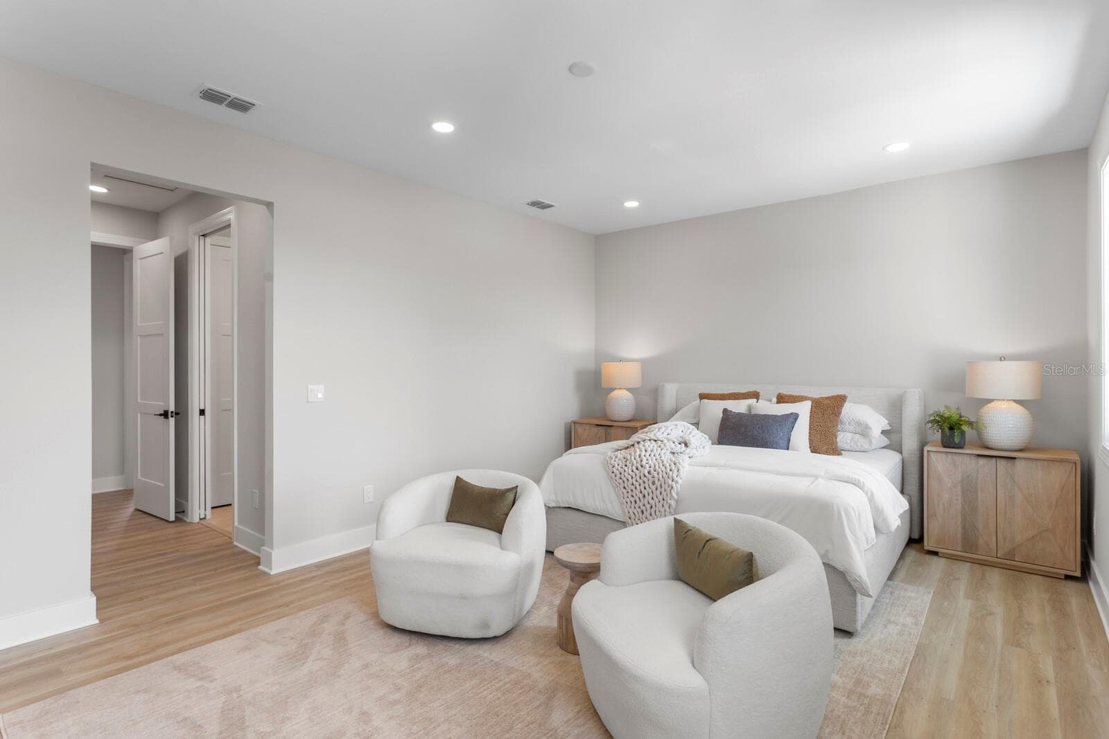 Townhouse at 5210 BAYSHORE BLVD #4, TAMPA, photo 19 of 35
