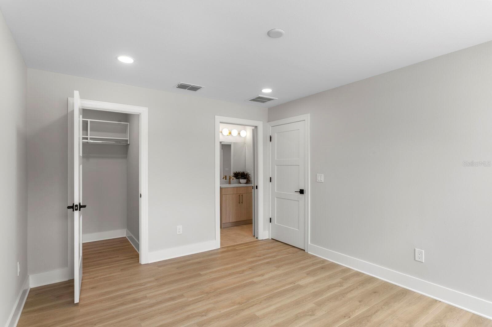 Townhouse at 5210 BAYSHORE BLVD #4, TAMPA, photo 29 of 35