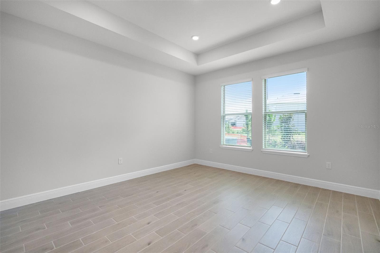 Single Family Residence at 11893 SHINE VIEW LN, WINTER GARDEN, photo 19 of 40