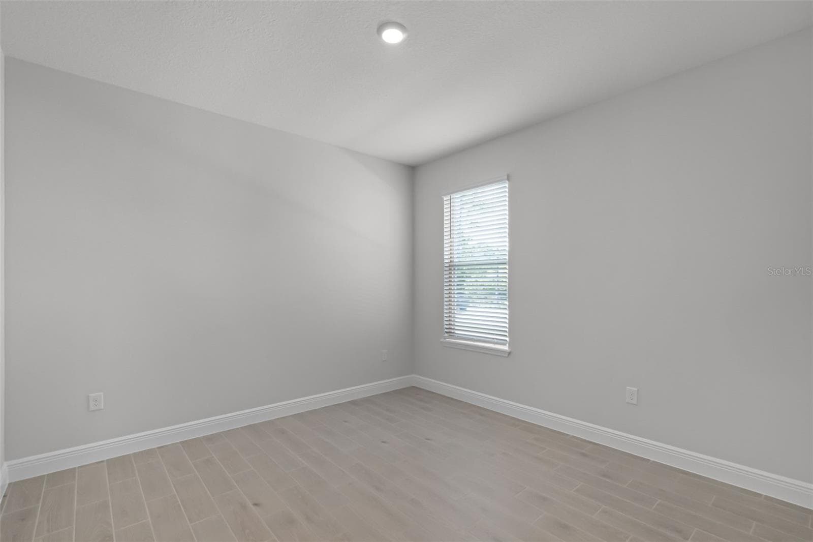 Single Family Residence at 11893 SHINE VIEW LN, WINTER GARDEN, photo 27 of 40