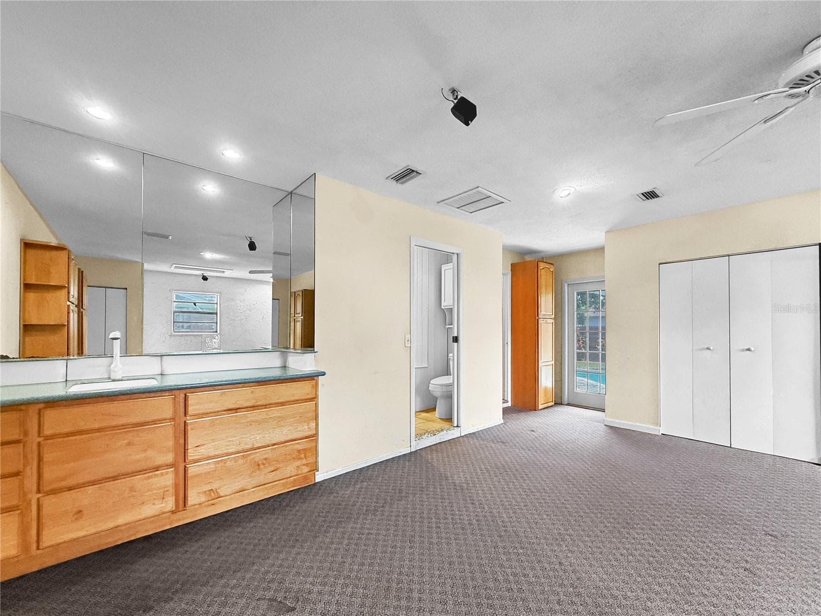 In-Law-Suite - 1583 REDWOOD AVE, DUNEDIN