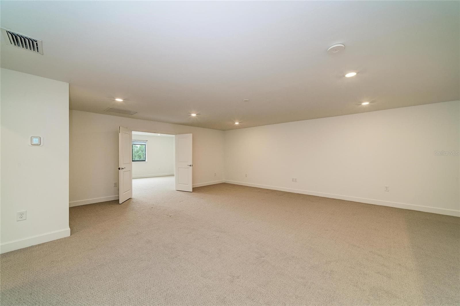 Single Family Residence at 16341 HIDDEN OAK LOOP, LAKEWOOD RANCH, photo 43 of 72