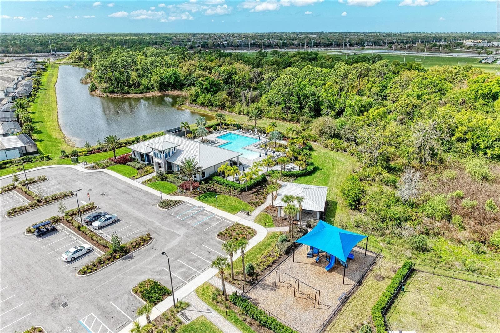 Single Family Residence at 16341 HIDDEN OAK LOOP, LAKEWOOD RANCH, photo 62 of 72