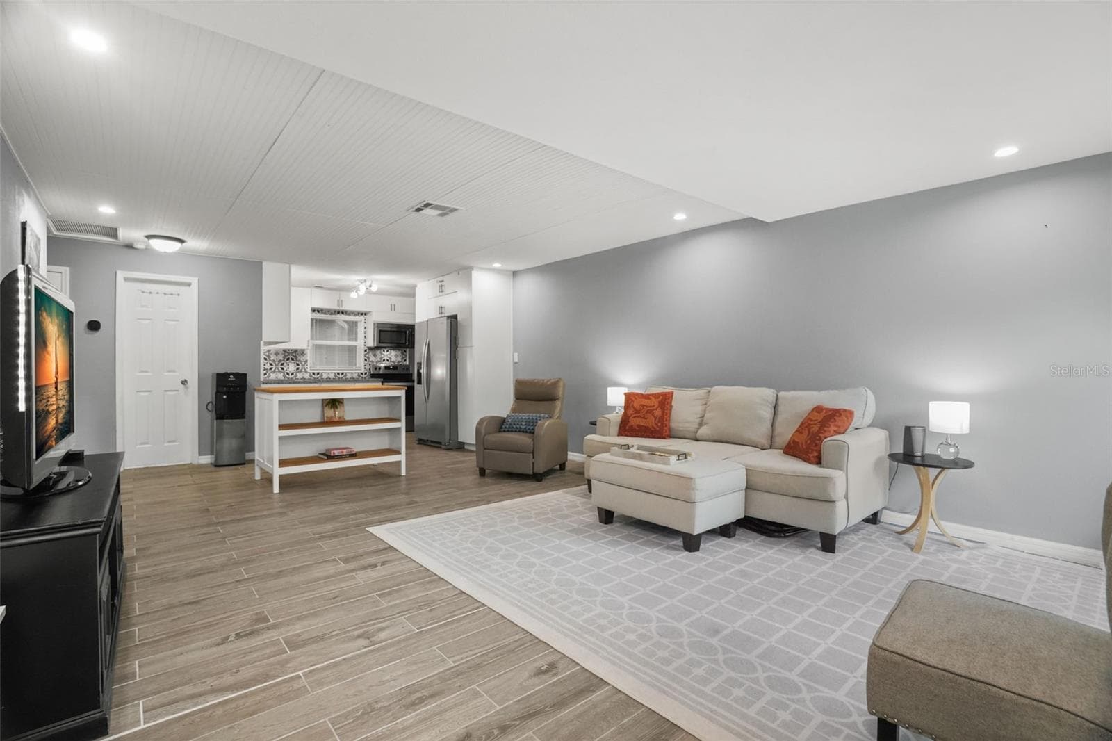 Single Family Residence at 1663 SAN MATEO DR, DUNEDIN, photo 3 of 28