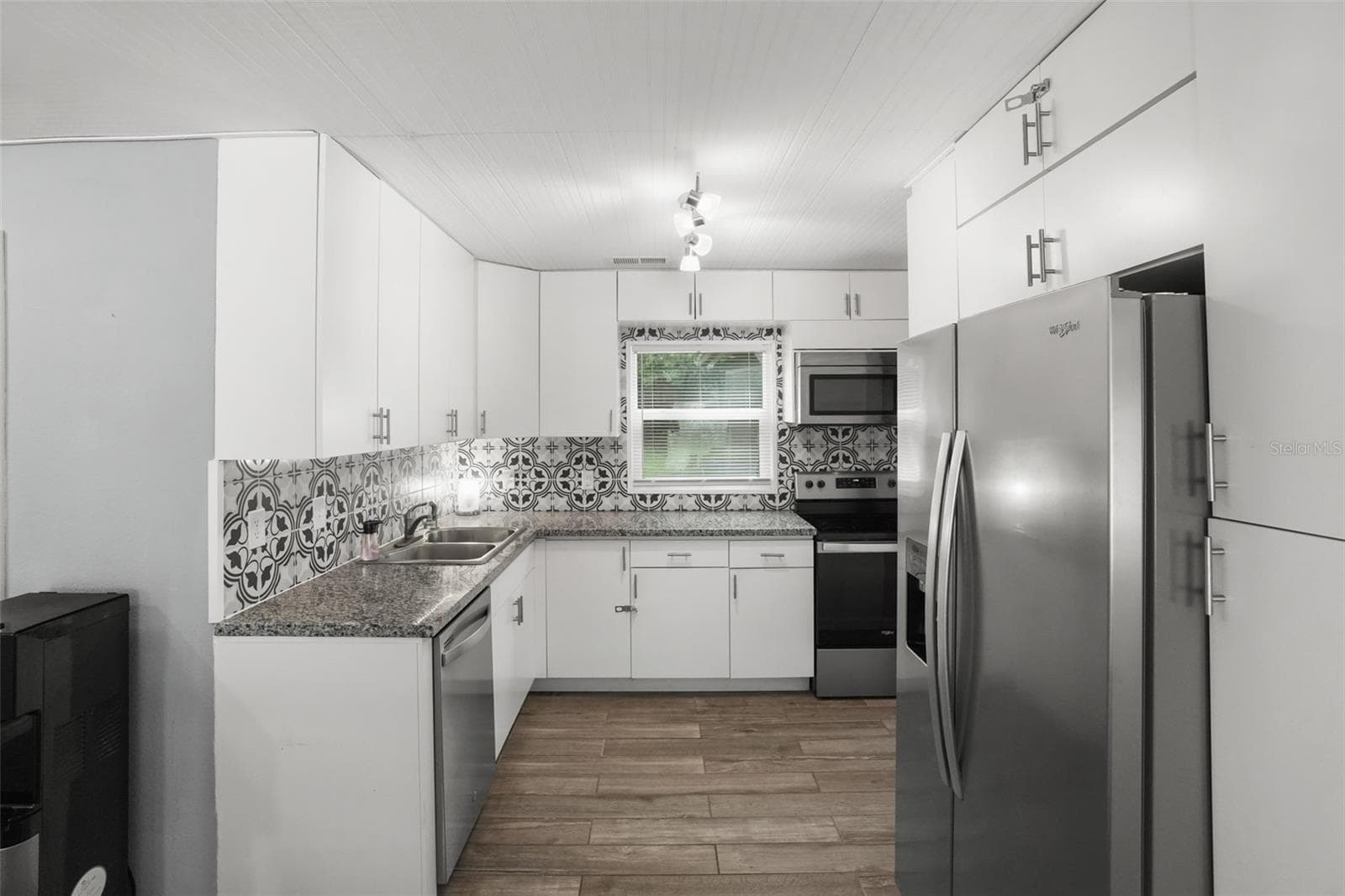 Single Family Residence at 1663 SAN MATEO DR, DUNEDIN, photo 9 of 28