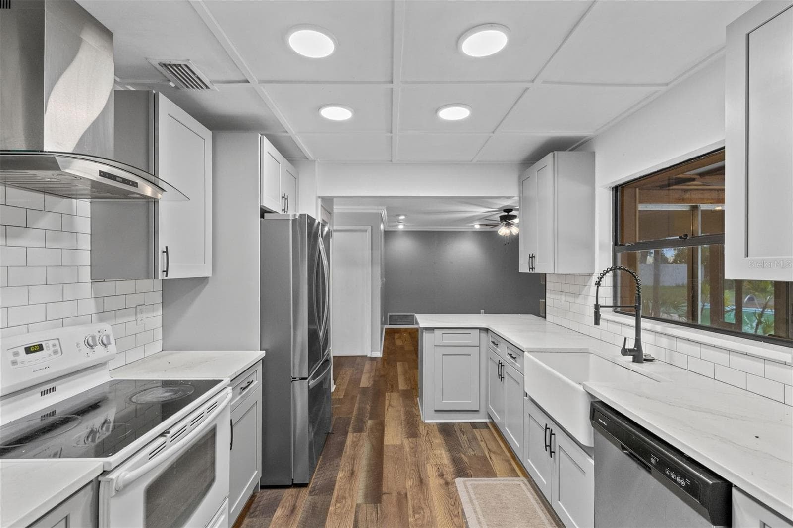 Single Family Residence at 442 HOMER AVE, LONGWOOD, photo 9 of 33