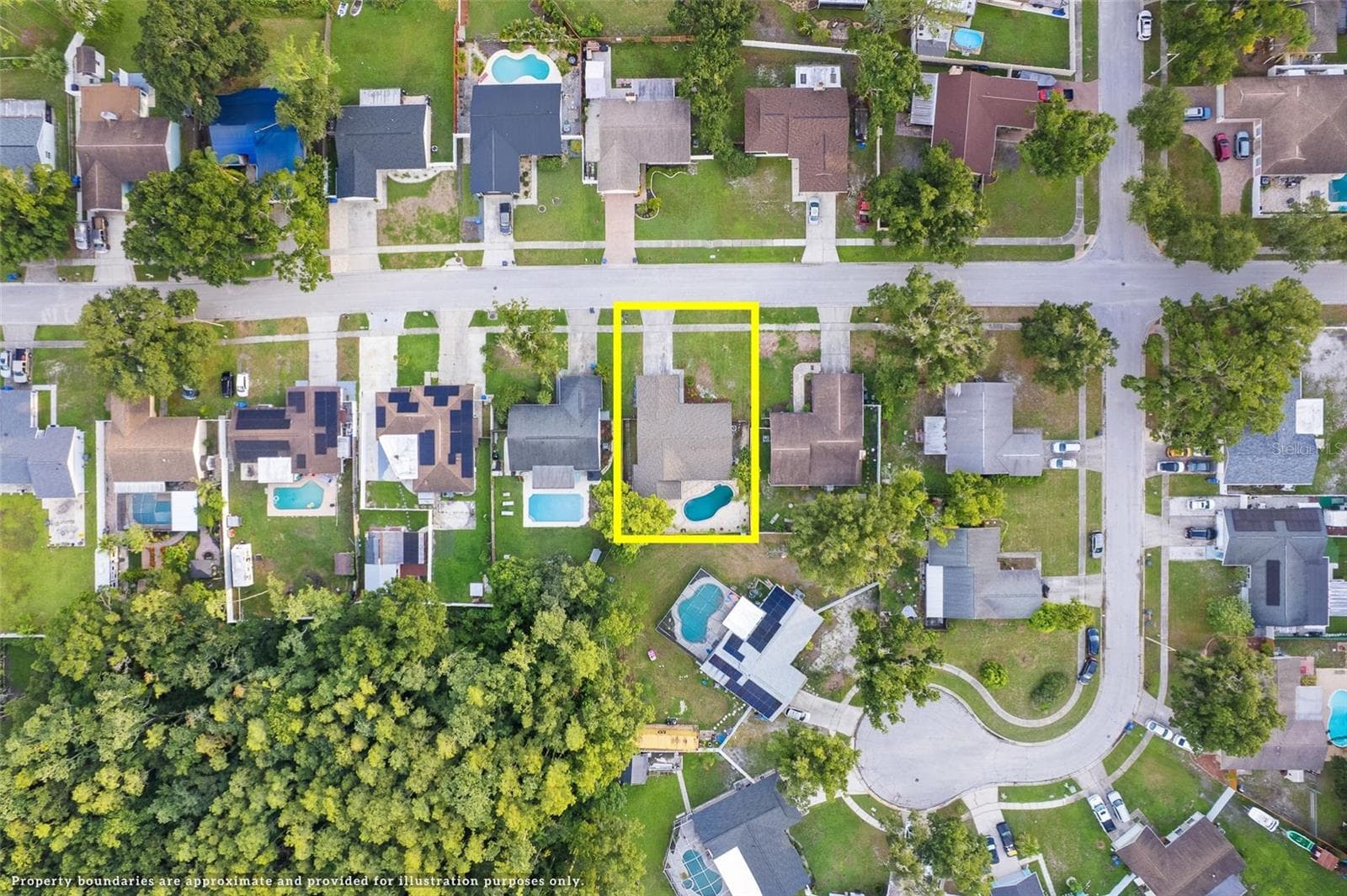 Single Family Residence at 5308 BLACK PINE DR, TAMPA, photo 37 of 39