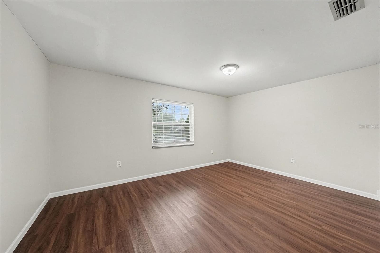 Single Family Residence at 7623 BRAMBLEWOOD DR, PORT RICHEY, photo 15 of 19