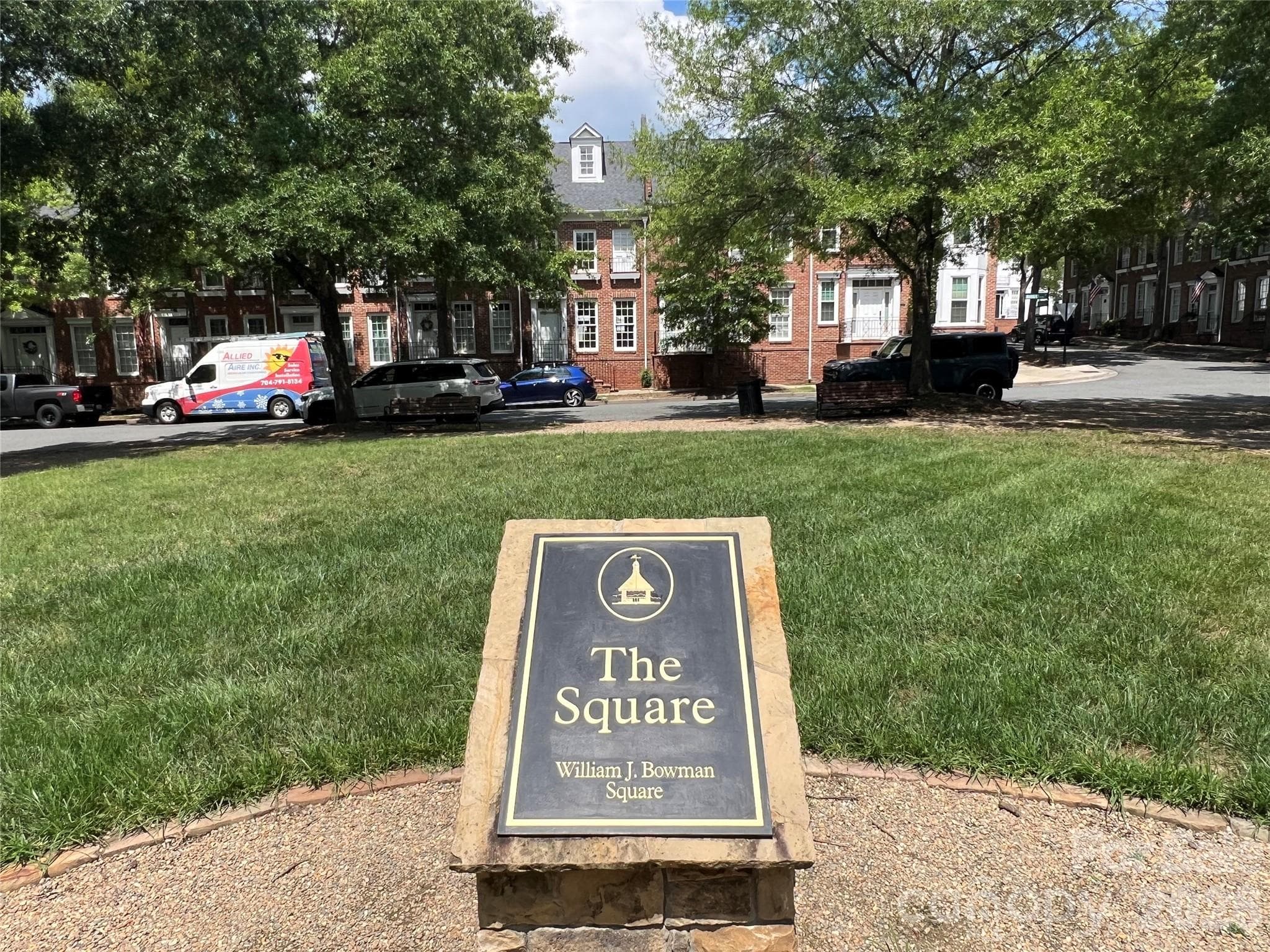 Vermillion Square - 13704 Berkley Avenue, Huntersville