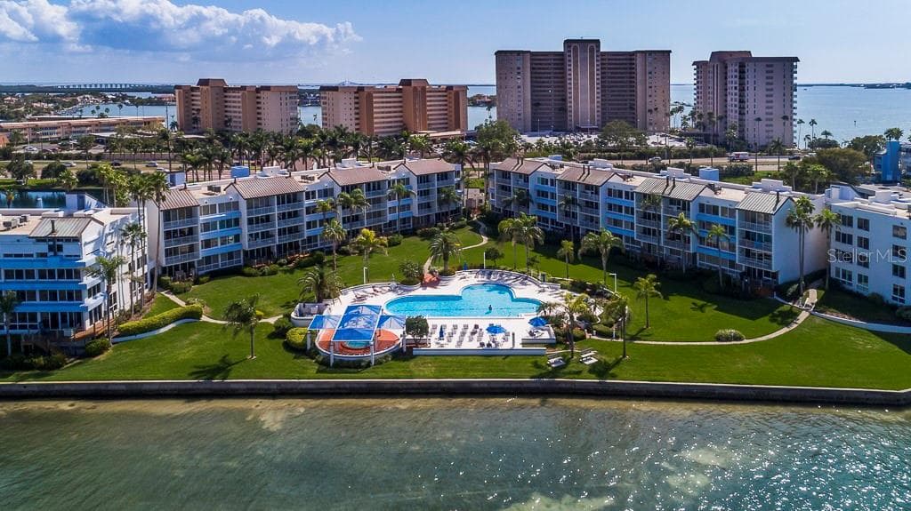 Condominium at 5155 ISLA KEY BLVD S #304, ST PETERSBURG, photo 18 of 25
