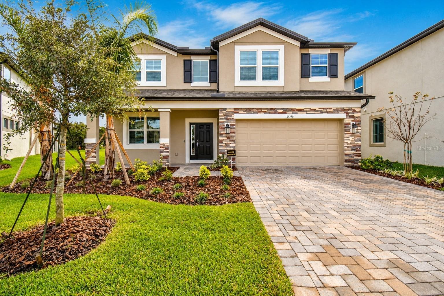 Single Family Residence at 38190 SHALE STONE CT, ZEPHYRHILLS, photo 3 of 76