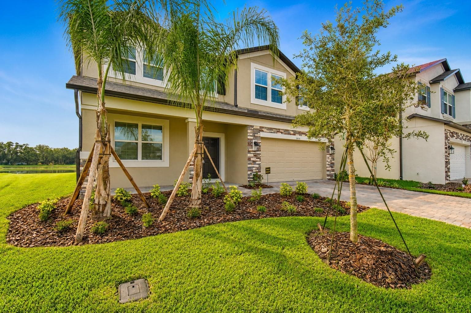 Single Family Residence at 38190 SHALE STONE CT, ZEPHYRHILLS, photo 4 of 76
