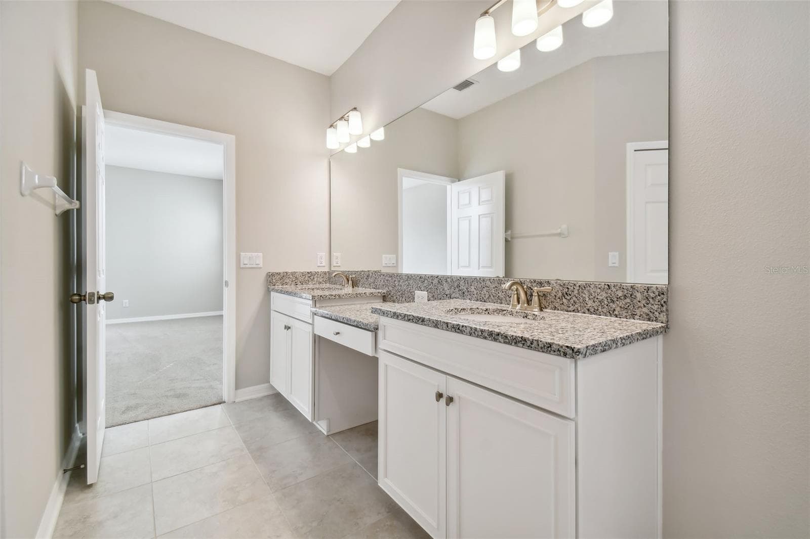 Single Family Residence at 38190 SHALE STONE CT, ZEPHYRHILLS, photo 32 of 76