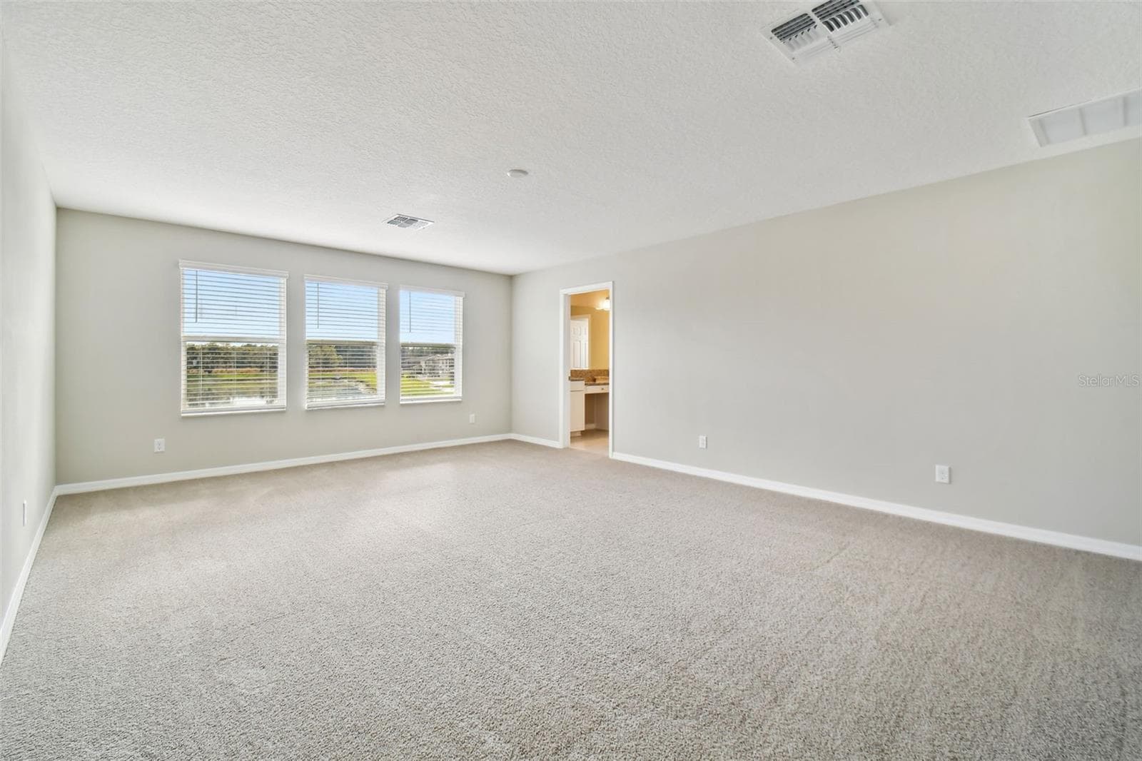Single Family Residence at 38190 SHALE STONE CT, ZEPHYRHILLS, photo 38 of 76
