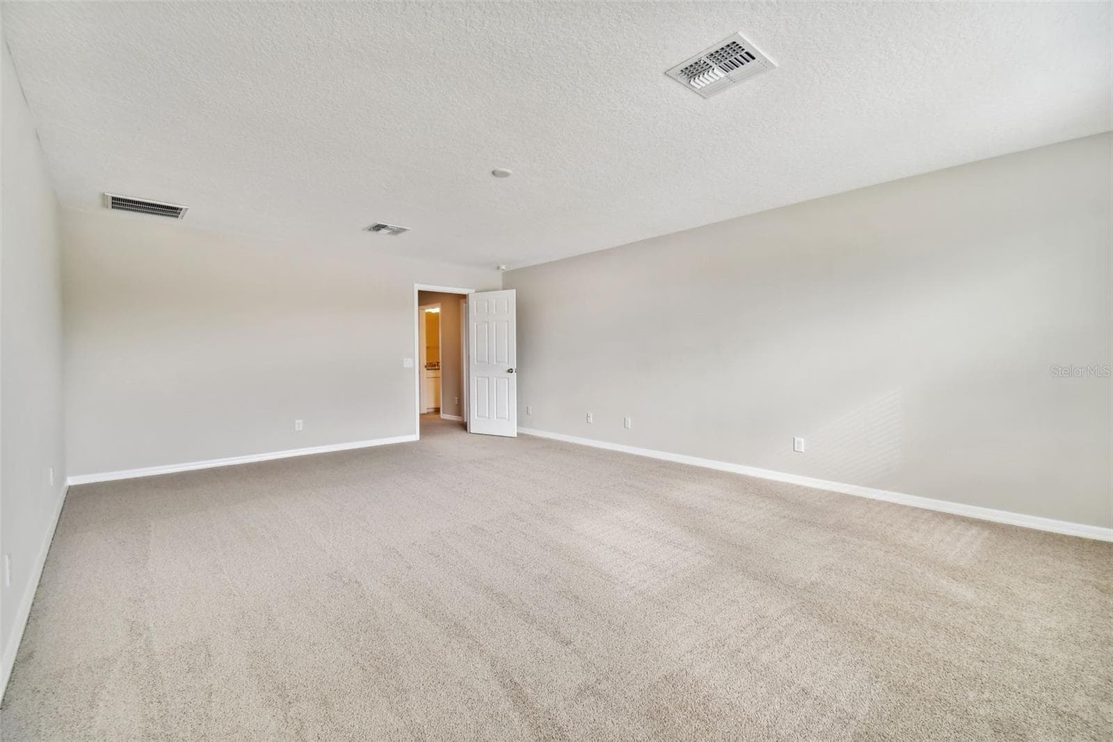 Single Family Residence at 38190 SHALE STONE CT, ZEPHYRHILLS, photo 39 of 76