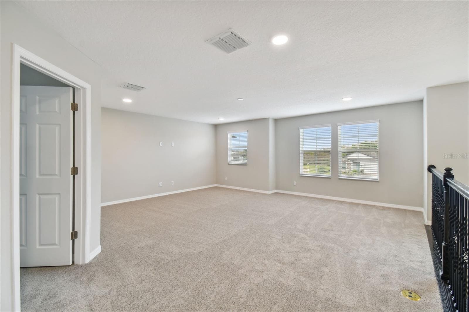 Single Family Residence at 38190 SHALE STONE CT, ZEPHYRHILLS, photo 53 of 76