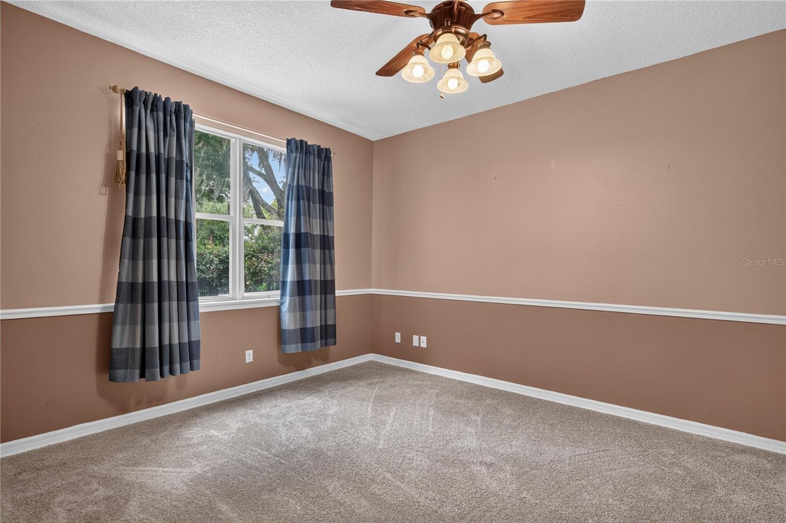 Single Family Residence at 7314 SPRING MOUNTAIN LN, YALAHA, photo 29 of 68
