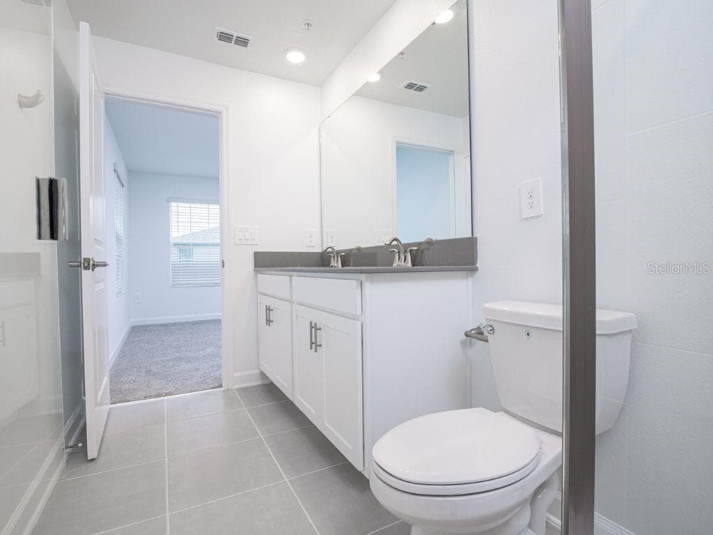 Townhouse at 11758 BOLDFACE DR, ORLANDO, photo 16 of 27