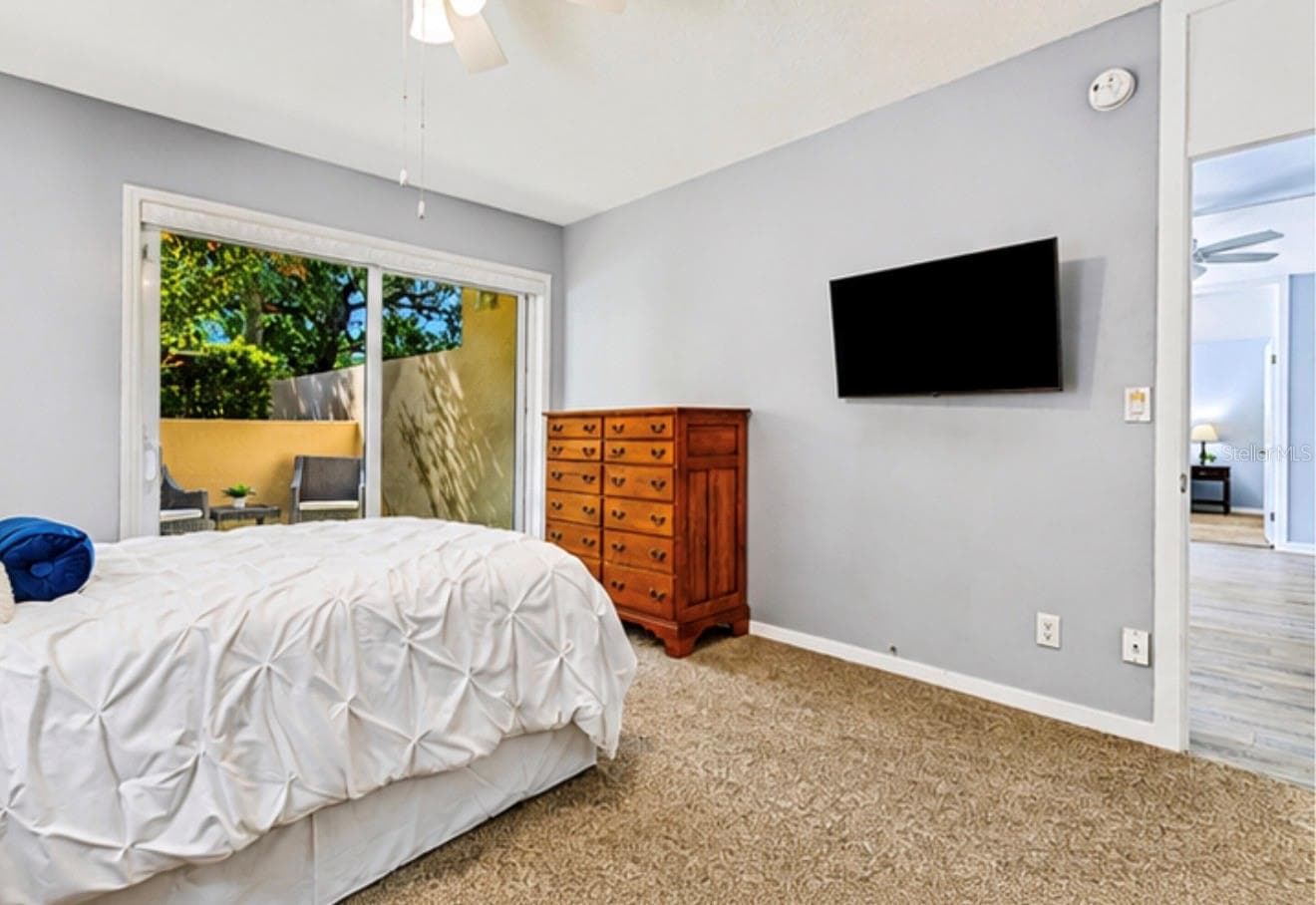 Condominium at 601 W OLD US HIGHWAY 441 #3A, MOUNT DORA, photo 17 of 33