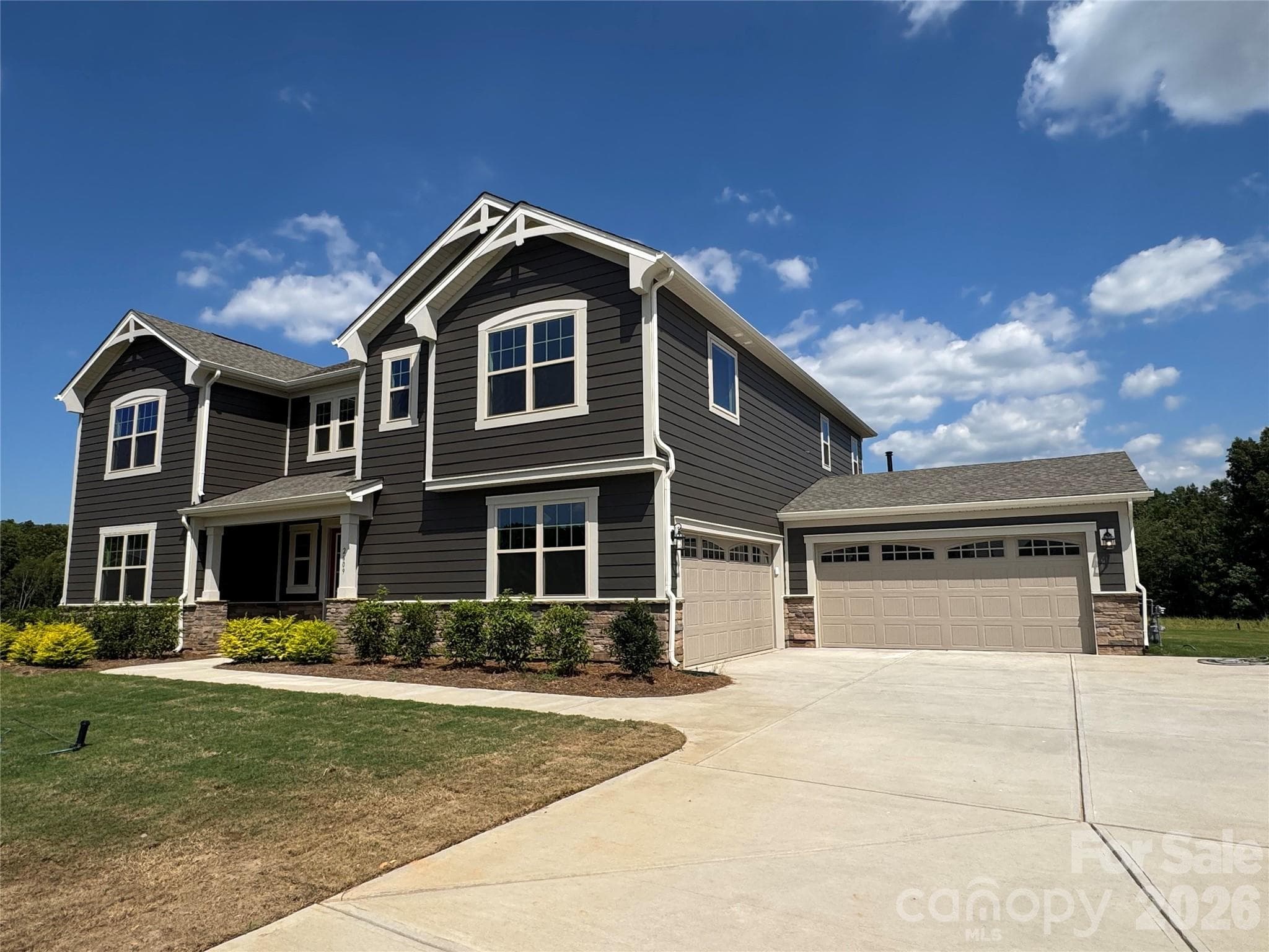 4-car Garage - Monroe