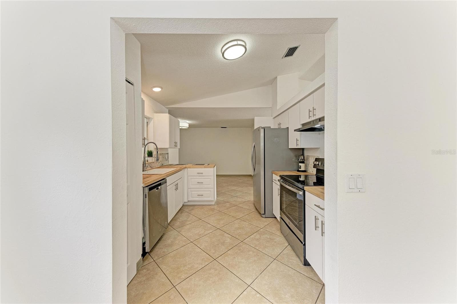 Single Family Residence at 3081 JODY ST, PORT CHARLOTTE, photo 16 of 76