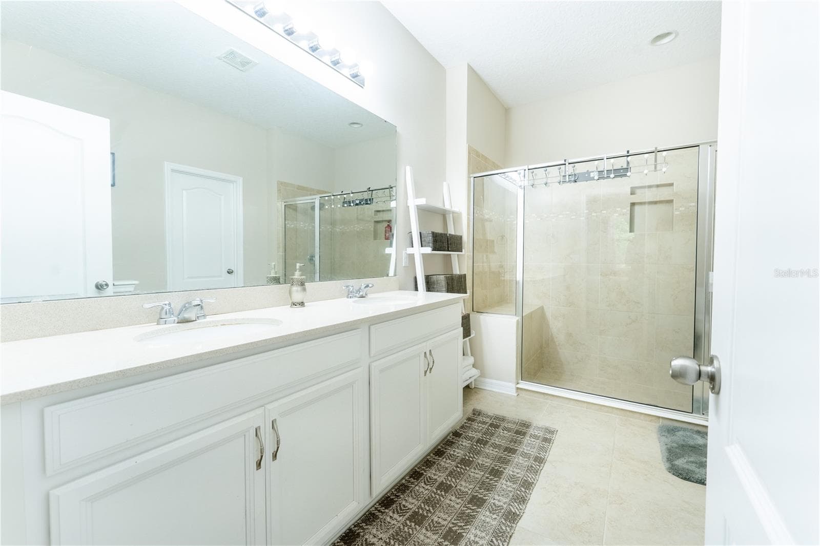 Single Family Residence at 3331 SAGEBRUSH ST, HARMONY, photo 20 of 56