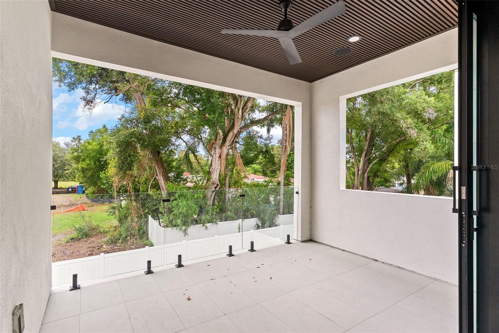 balcony from master bedroom - 1005 W BRADDOCK ST, TAMPA