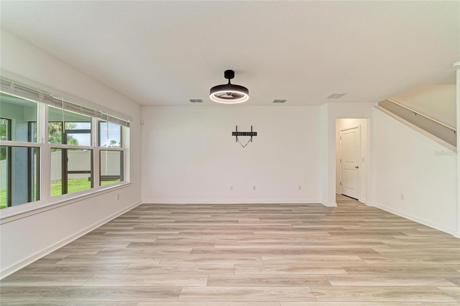Single Family Residence at 12703 BLUE REFLECTION AVE, PARRISH, photo 14 of 60